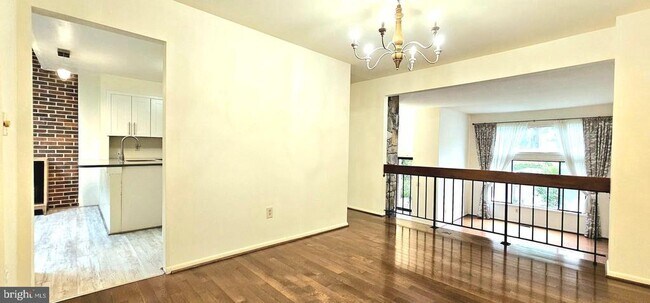 Foto del edificio - 8729 Sheridan Farms Ct
