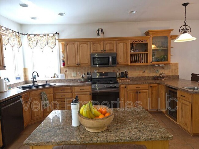 Foto del edificio - 1023 Packer Rd