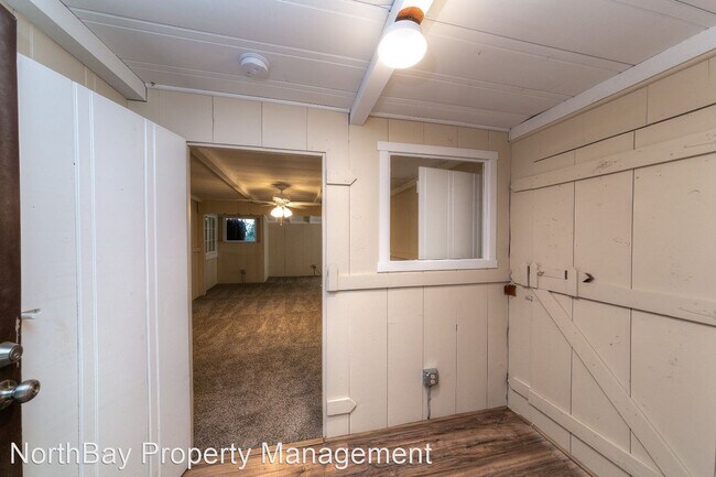 Building Photo - 2 br, 1 bath House - 17108 Dogwood Way