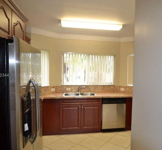 Foto del edificio - 16201 SW 141st Ave