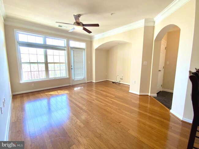 512 Sunset View Terrace Se Unit 302, Leesburg, Va 20175 - Room For Rent 