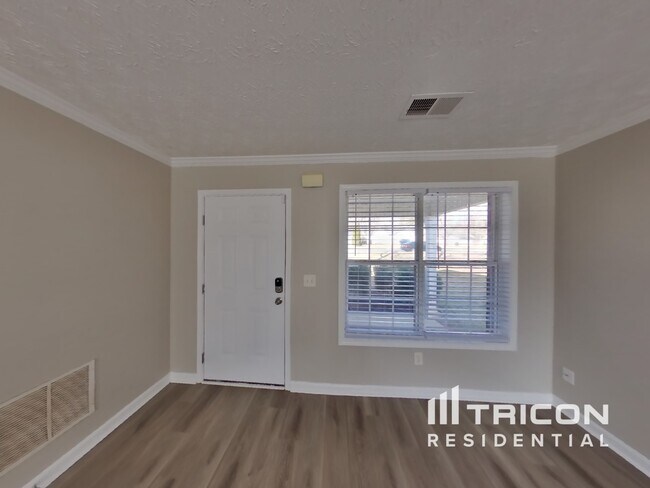Foto del edificio - 128 Waters Edge Drive Locust Grove GA
