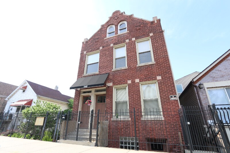 Primary Photo - 2142 W 18th Pl