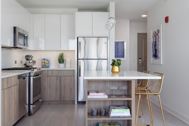 Foto del edificio - 2357 N Lincoln Ave