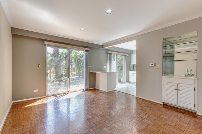 Foto del edificio - 1531 Palmgren Dr