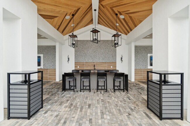 Foto del edificio - Ascend At Clay Town Center