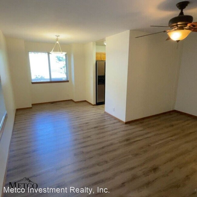 Building Photo - 3 br, 2 bath House - 3012 Hendricks Hill D...