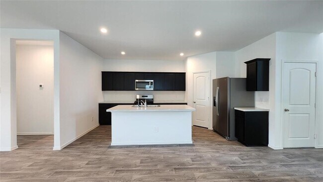 Building Photo - 14513 Lily Plns Dr