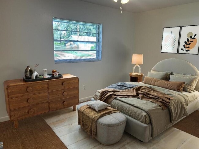 Foto del edificio - 6806 MATHERS Ln