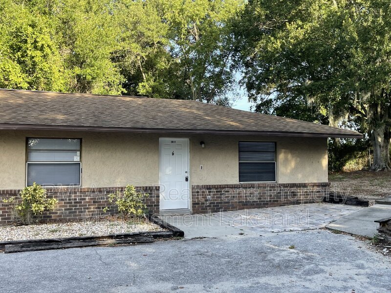 1017 Caroline Ave Unit D, Auburndale, FL 33823 Condo for Rent in