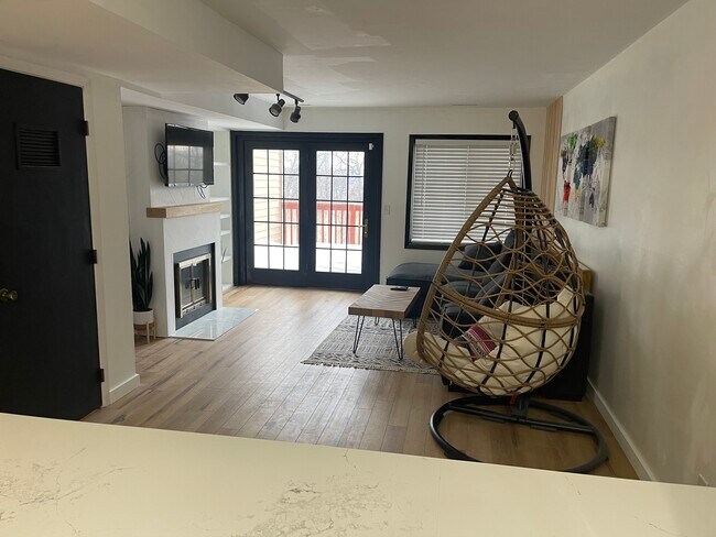 Foto del edificio - 5219 Hiawatha Ln