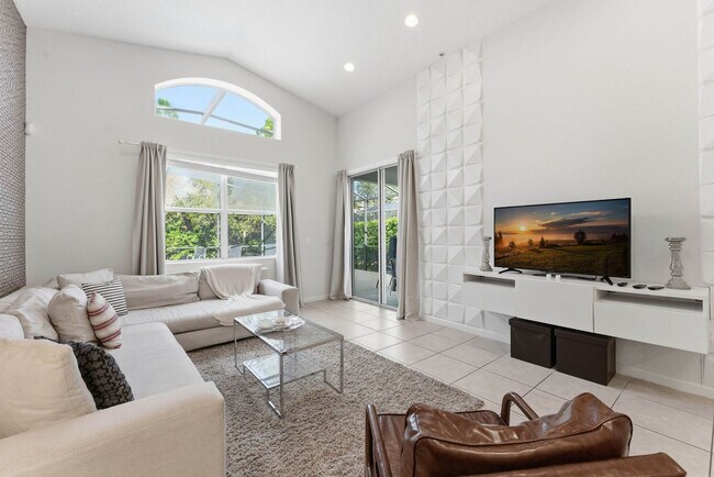 Building Photo - 4519 Monado Dr