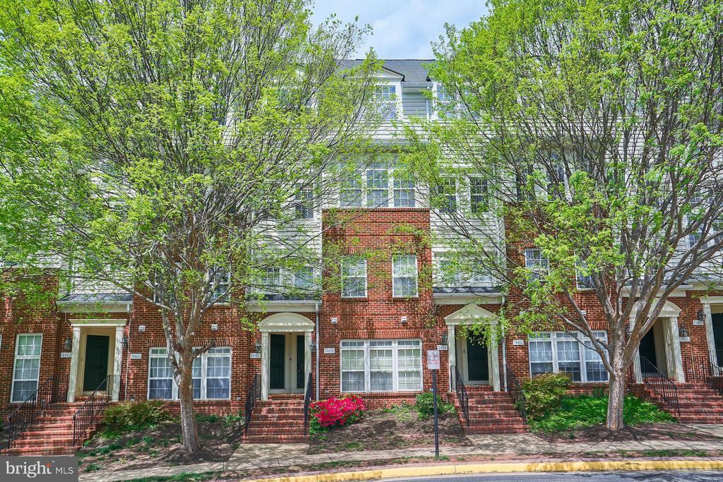 Foto principal - 14456 Village High Street