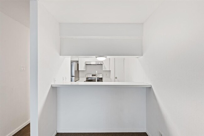 Foto del edificio - 4859 Cedar Springs Rd