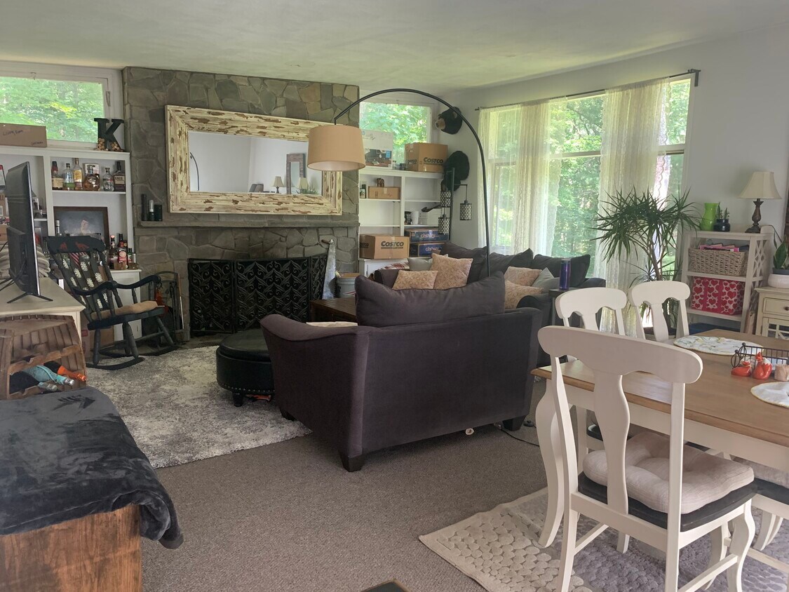 583 Gay St, Westwood, MA 02090 House for Rent in Westwood, MA