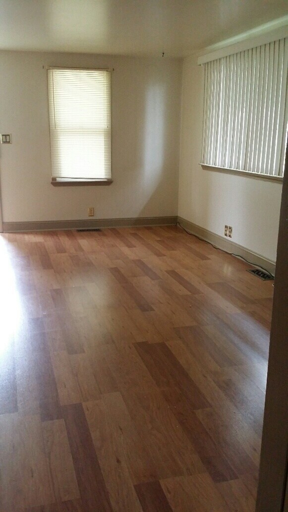 Foto del edificio - 418 W 41st St