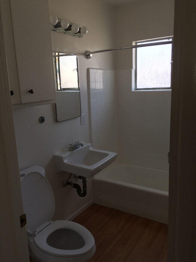 Building Photo - 1311 Berkeley St