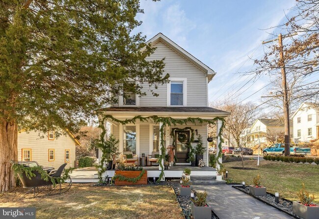 Foto del edificio - 4240 34th St