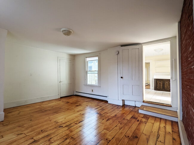 Building Photo - 75 Green Street