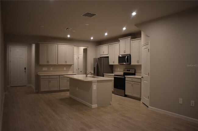Foto del edificio - 26128 Fantasy Sky Ln
