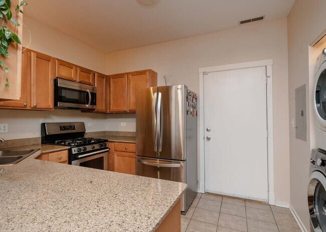 Foto del edificio - 4301 N Troy St