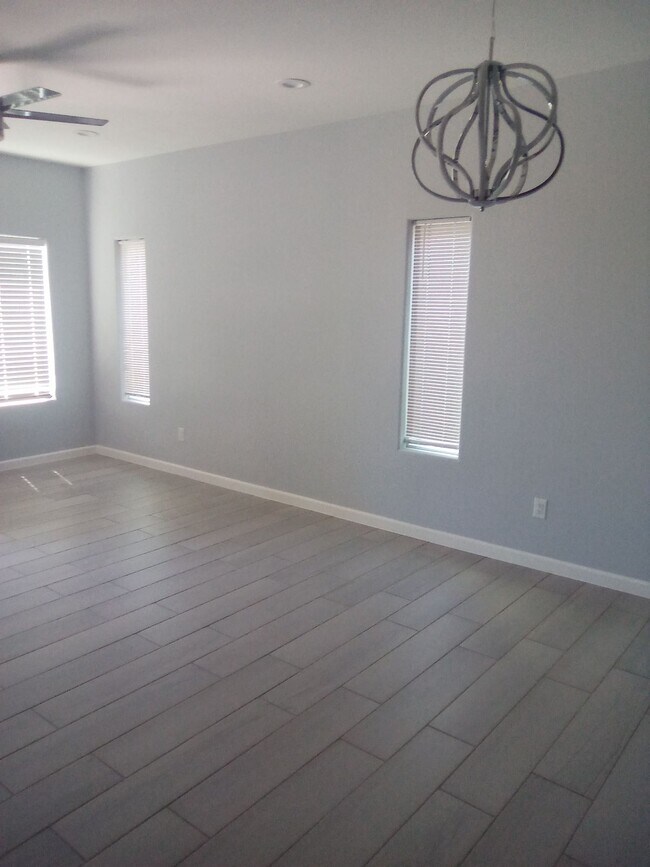 Building Photo - 2050 Saketa Ln