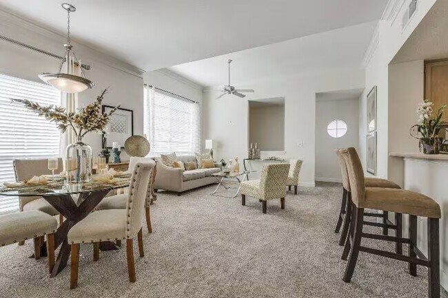 Foto del edificio - Pampered Lifestyle Just Minutes from Clear...