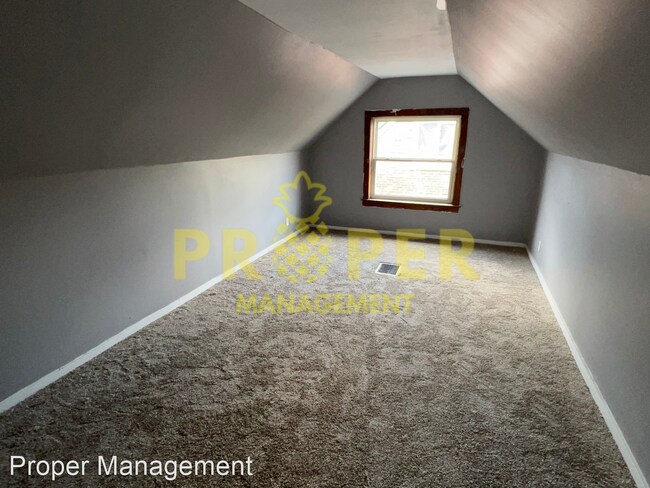 Building Photo - 3 br, 1 bath House - 440 Harriet St