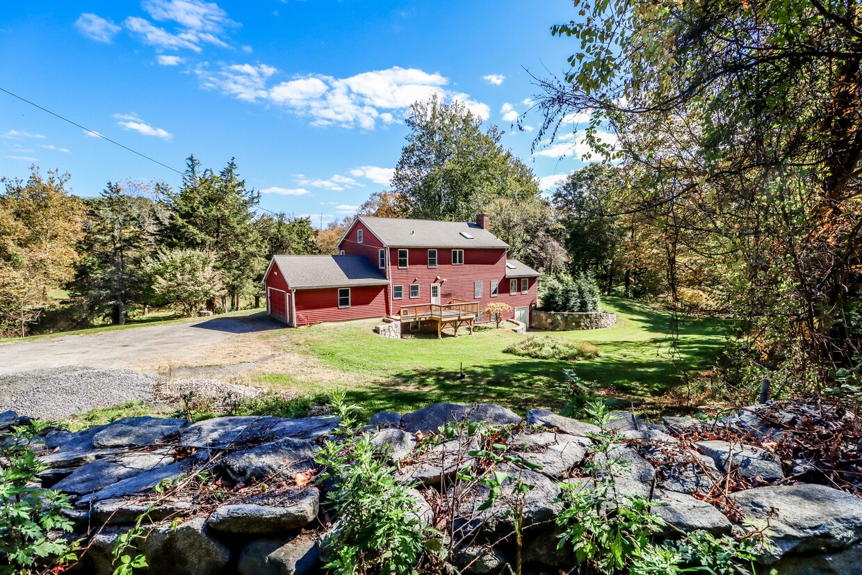 Primary Photo - 85 Ironworks Hill Rd