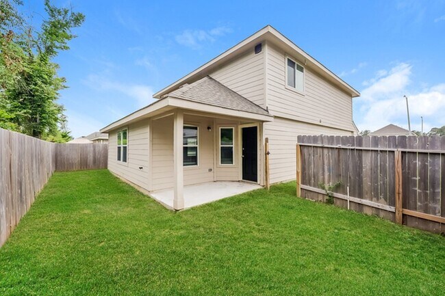 Foto del edificio - 8802 Doris Oaks Cir
