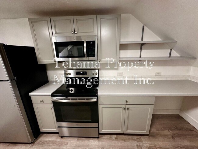 Foto del edificio - Upstairs ADU Alley house in downtown Red Bluff