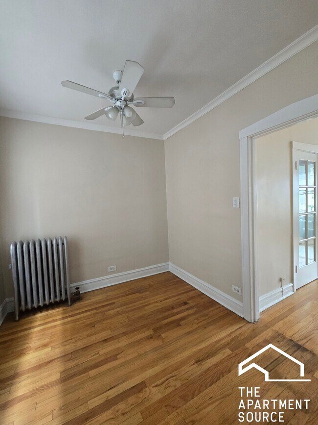 Foto del edificio - 4107 N Sacramento Ave