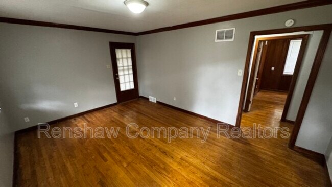 Building Photo - 4243 Vann Ave