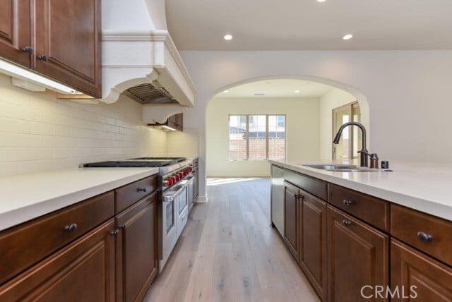 Building Photo - 8 Last Bloom