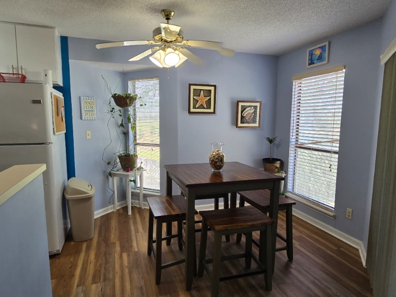 Foto del edificio - 1101 Possum Trot Rd