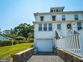 Building Photo - 3804 Louanna Ave