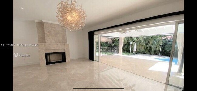 Building Photo - 100 S Prospect Dr