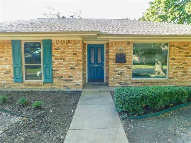 Building Photo - 1946 Kensington Dr