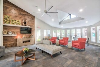 Building Photo - 11800 Grand Rd