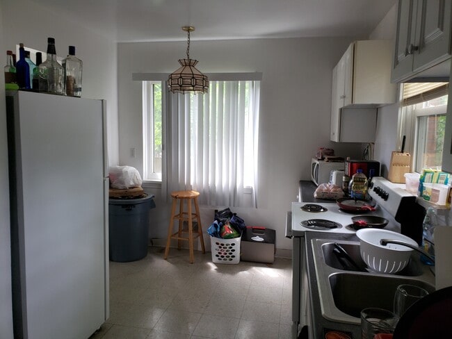 Foto del edificio - 1 Joyanne Ct