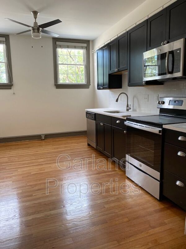 Foto del edificio - 821 Salem Ave SW
