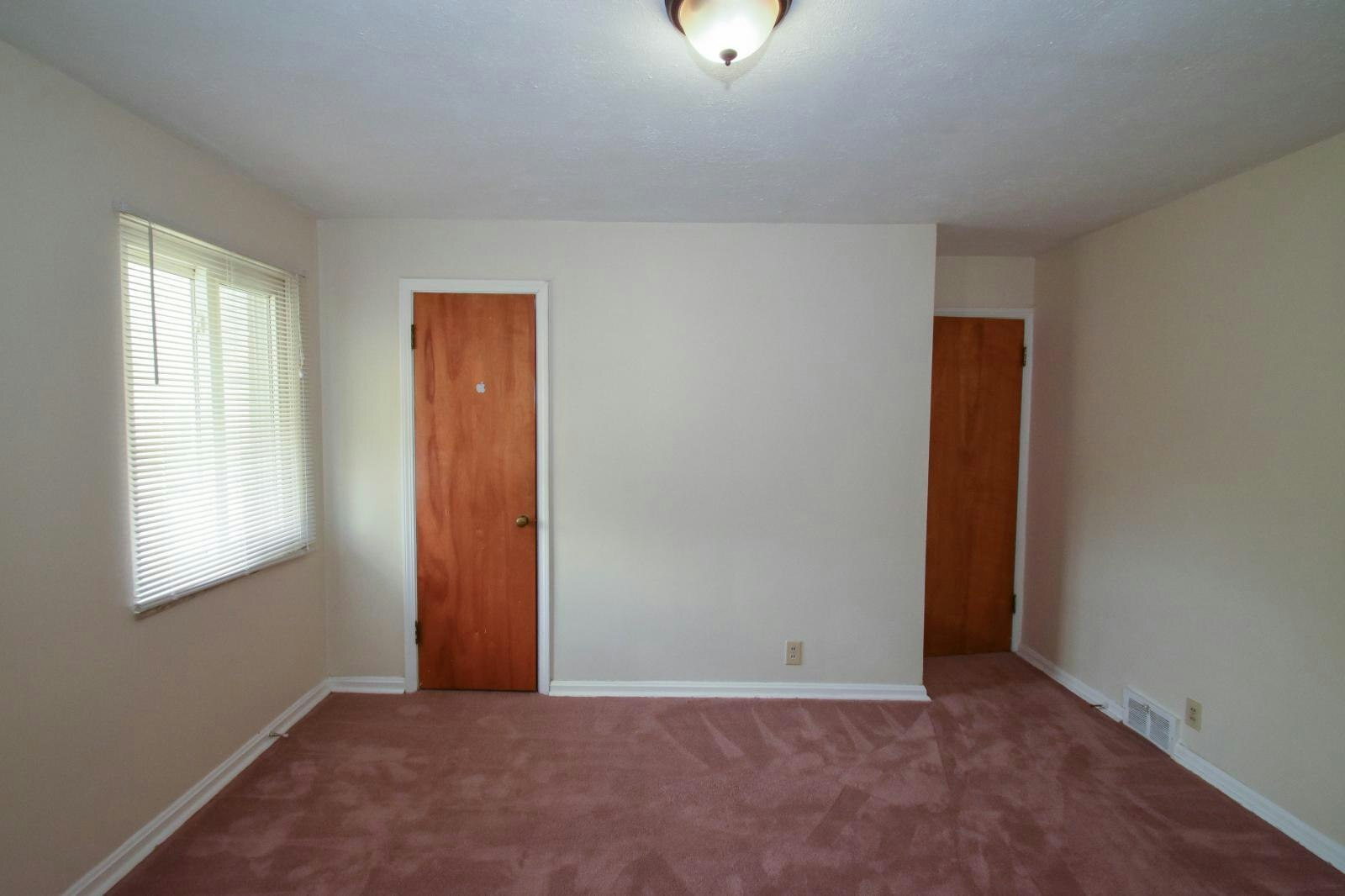 24750 Lakeshore Blvd Euclid, OH 44123 – photo 4