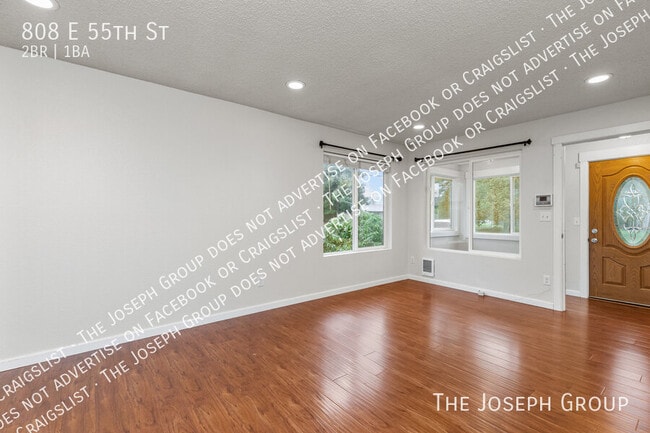 Building Photo - 808 55th St E