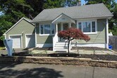 Primary Photo - 424 Sampton Ave