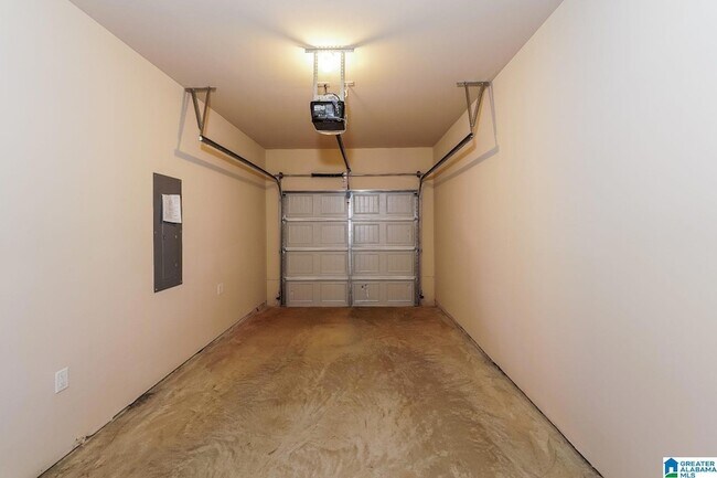 Foto del edificio - 7037 Broad St