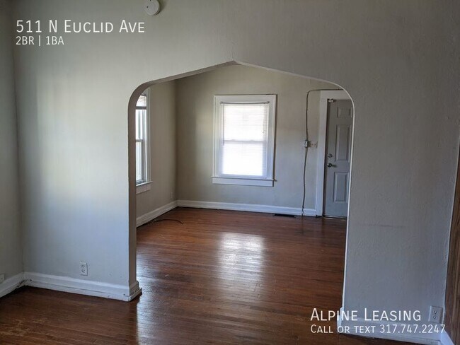Building Photo - Near Eastside 2BR House w/Garage!