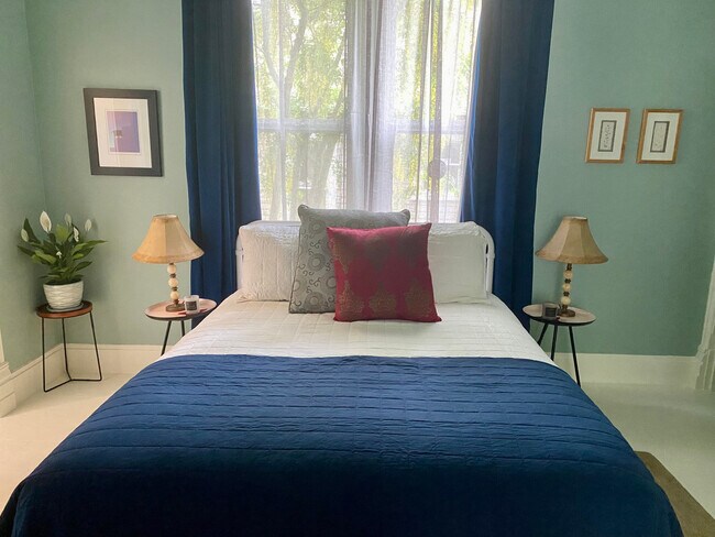 Foto del edificio - 1311 N Garden St