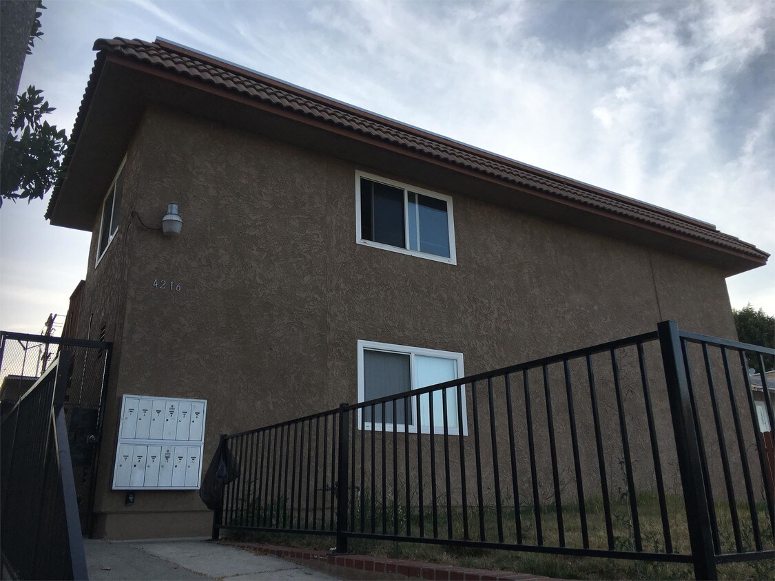 Primary Photo - 4216 50th St