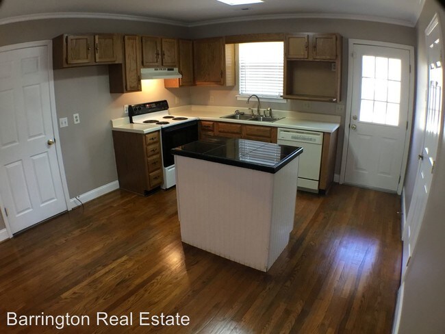 Foto del edificio - 4 br, 2.5 bath House - 320 Linden Street