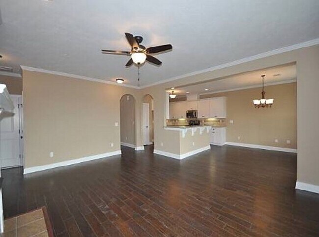 Building Photo - 5435 Everlook Cir